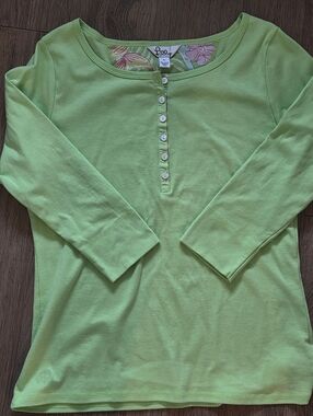 Lilly Pulitzer Lime Green Henley 3/4 Sleeve Top